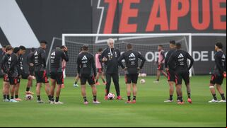 El universo de Jorge Fossati: ¿qué falta potenciar y cuáles son los pendientes para la fecha doble?