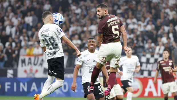 Universitario deberá buscar la clasificación a octavos de la Sudamericana en Lima. (Foto: EFE)