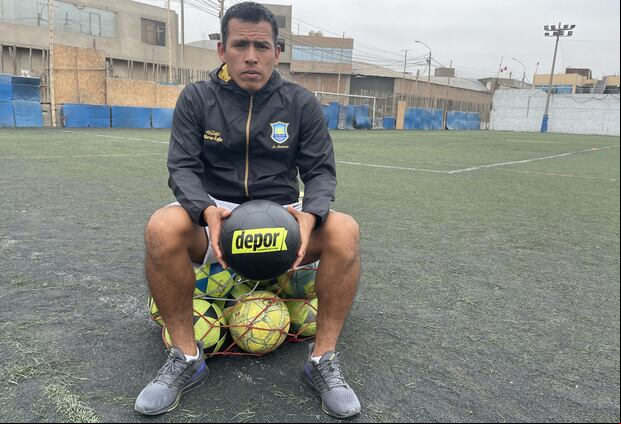 Christian Cuadros se formó en Universitario, pasó por América Cochahuayco y hoy juega en Huracán de Canta. (Sharles Hernández)
