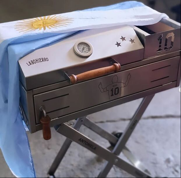 Así ha quedado la parrilla que Lionel Messi mandó a preparar.