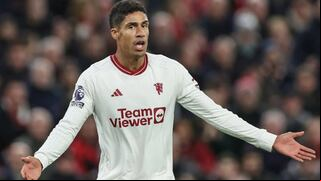 La foto que podría dejar a Varane sin equipo: Manchester United ya tendría su reemplazo