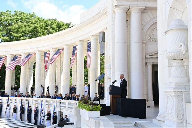 El presidente de Estados Unidos, Joe Biden, durante una ceremonia de colocación por el Día Nacional de los Caídos (Foto de Mandel Ngan / AFP).
