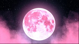 Calendario lunar abril 2024: cuándo hay luna llena y cómo puedes verla al máximo