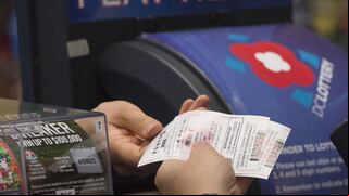 Mega Millions: ganó U$D 13 millones, invirtió en un tren para viajar con su esposa y lo perdió todo