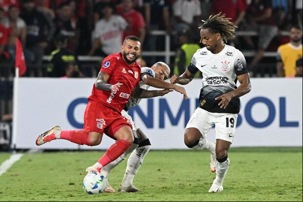 André Carrillo compitió este año con Corinthians en Copa Libertadores y Copa Sudamericana. (Foto: AFP)