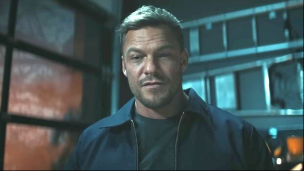 Alan Richtson en una escena del episodio seis de la temporada 2 de "Reacher". (Prime Video)