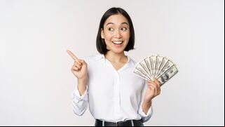 ¿En qué gastan su dinero los ganadores del premio mayor del Powerball o el Mega Millions?