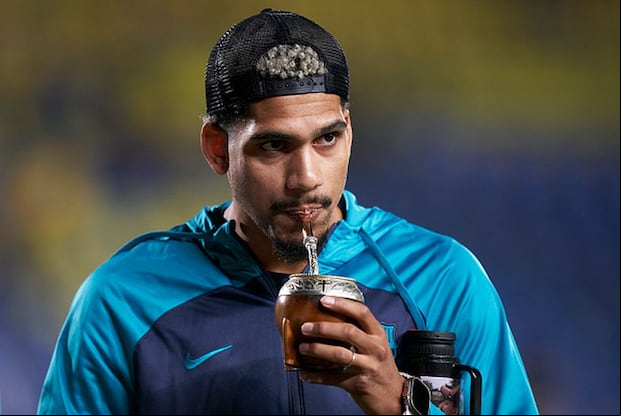 Ronald Araújo tiene contrato con el FC Barcelona hasta el 30 de junio de 2026. (Foto: Getty Images)