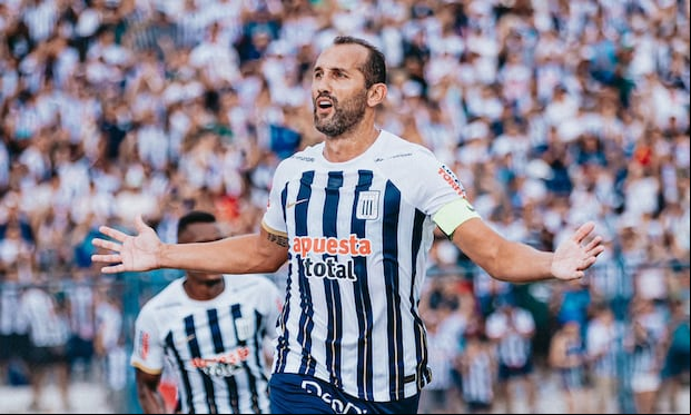 Hernán Barcos, con 40 años, es el más experimentado del cuadro íntimo en la Copa. (Foto: Alianza Lima)