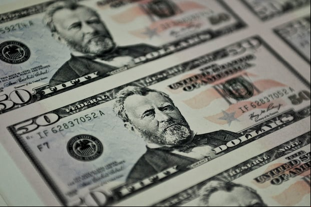 La Reserva Federal de los Estados Unidos marcó un récord en la emisión de billetes de 50 dólares durante el año 2022 (Foto: AFP)