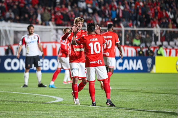 Gaspar Gentile ha sido titular en todos los duelos de Copa Sudamericana. (Redes sociales Cienciano)