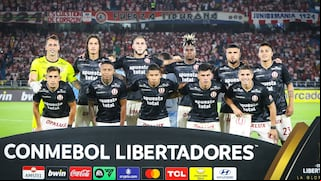 Universitario: ¿qué ajustes le urge realizar a Fabián Bustos para pensar en el triunfo ante Junior?