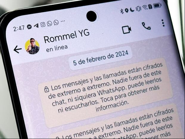 WHATSAPP | Recuerda que cuando hayas hecho este truco, tampoco verás si está conectada la persona que decidiste no mostrarle el "en línea" en WhatsApp. (Foto: Depor - Rommel Yupanqui)