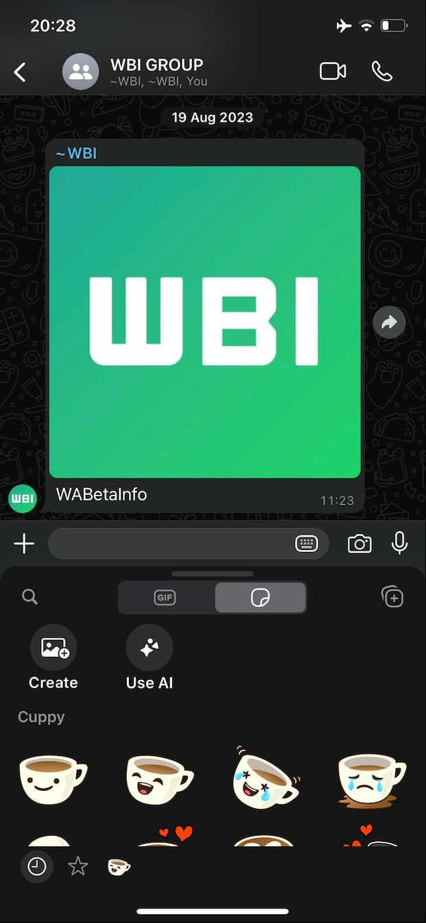 Vista previa de la nueva función "Usar inteligencia artificial". (Foto: WabetaInfo)