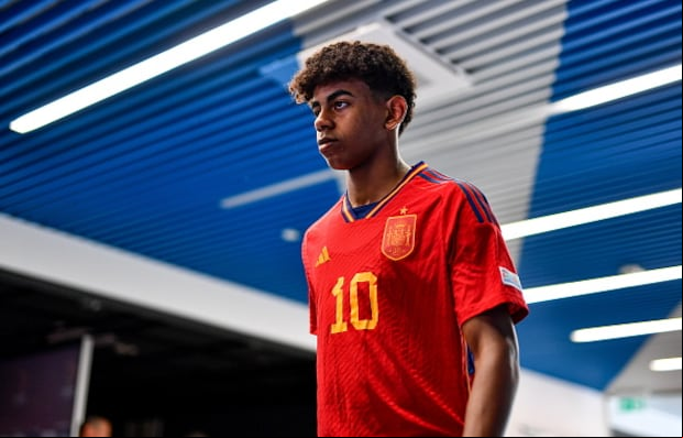Lamine Yamal marcó su primer gol oficial con España en partido ante Georgia por Eliminatorias a la Eurocopa 2024. (Foto: Getty Images)