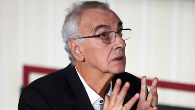 Jorge Fossati tiene contrato con Universitario hasta final de temporada. (Foto: Getty Images)