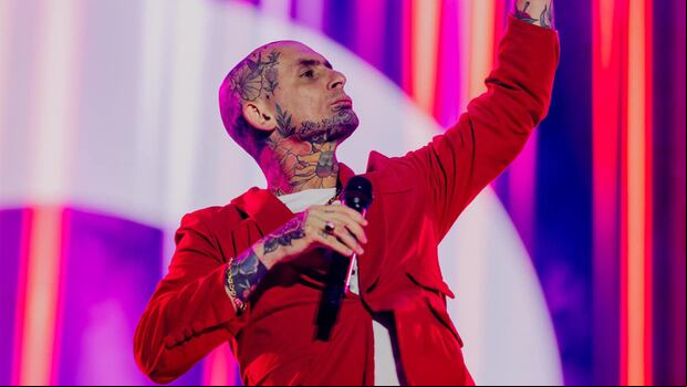 Emanuel Noir es el vocalista de la banda argentina Ke Personajes. (Foto: Facebook)