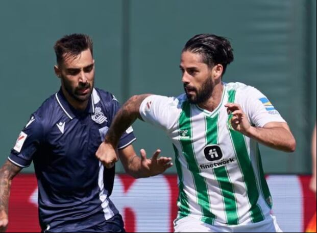 Isco Alarcón es jugador del Real Betis de LaLiga EA Sports. (Foto: LaLiga)