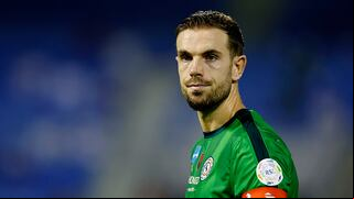Henderson vuelve a Europa tras su aventura árabe: ¿por qué lo rechazó el Barcelona y dónde jugará?