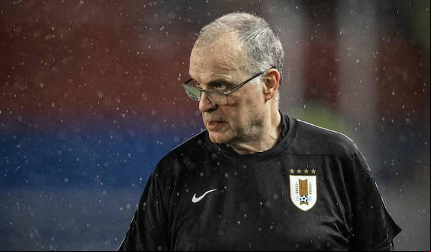 Marcelo Bielsa suma 19 partidos al frente de Uruguay, con 10 triunfos, 6 empates y 3 derrotas. (Foto: Uruguay)