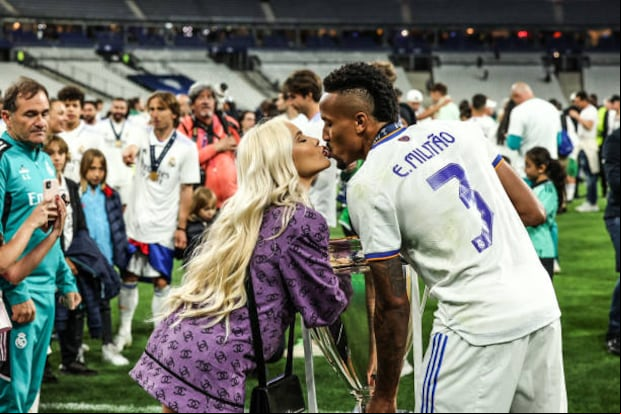 Eder MILITAO of Real Madrid with the trophy and his wife Karoline LIMA after the Final UEFA Champions League match between Liverpool and Real Madrid at Stade de on May 28, 2022 in Paris, . (Photo by Johnny Fidelin/Icon Sport via Getty Images)