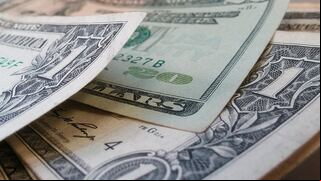 Powerball: hombre fue a reclamar premio de U$D 4 pero luego se enteró que eran U$D 50 mil