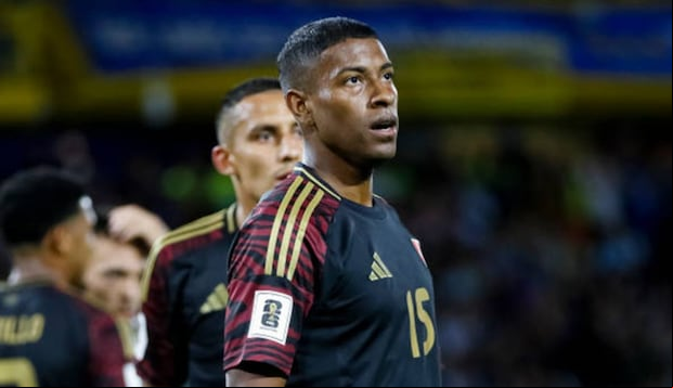Miguel Araujo tiene 40 partidos con Perú. (Getty)