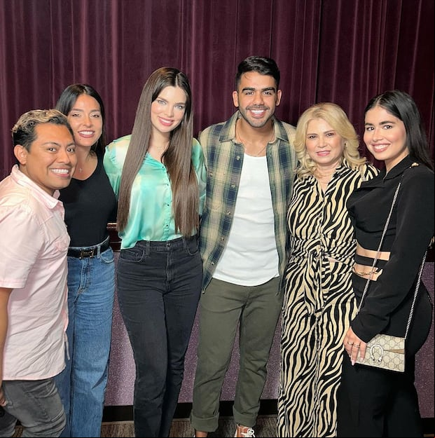 Carlos Adyan le agradeció a Nadia Ferreira por haber estado apoyándolo en su debut teatral (Foto: Carlos Adyan / Instagram)