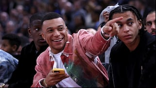 “Puede inclinar la balanza”: el as bajo la manga del PSG para renovar a Kylian Mbappé