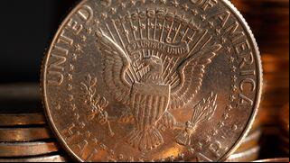 Esto puedes recibir por una moneda de 50 centavos de 1964