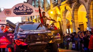 ¡Con todo! Lucho Mendoza JR. cumplió el reto de completar su primer Caminos del Inca