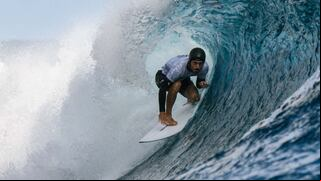 ¡Vamos Perú! Alonso Correa clasificó a la ronda 3 de surf masculino en los Juegos Olímpicos