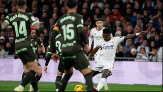 Real Madrid manda en LaLiga: venció por 4-0 al Girona en el Santiago Bernabéu