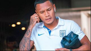 Entrena con el primer equipo: Bryan Reyna se queda en Alianza Lima para luchar por el ‘tri’