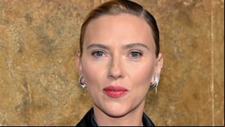 “Saturday Night Live”: así fue la parodia de la actriz Scarlett Johansson como Katie Britt