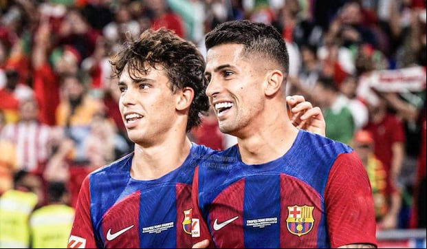 Joao Félix y Joao Cancelo llegaron a Barcelona en este último mercado de pases. (Foto: AFP)