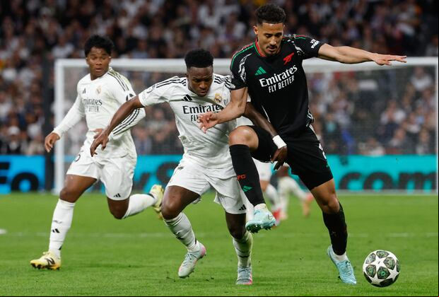 Real Madrid cayó 1-2 frente al Arsenal en el Santiago Bernabéu. (Foto: AFP)
