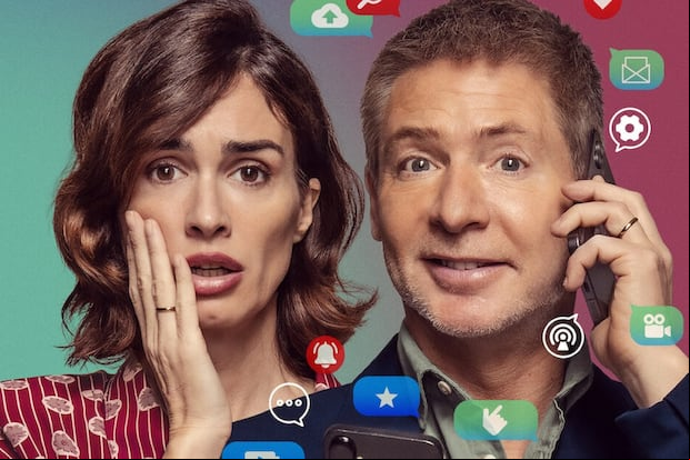 Paz Vega como Adela y Adrián Suar como Carlos en la película española "No puedo vivir sin ti" (Foto: Netflix)