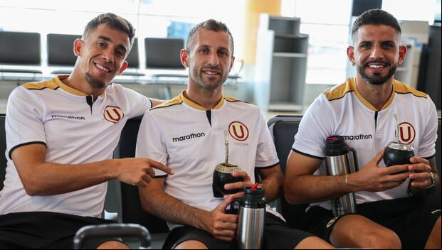El plantel de Universitario viajó a Colombia este domingo 12. (Foto: Universitario)