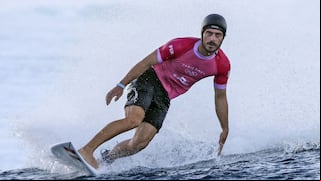 Alonso Correa en semifinales de surf: canales y horarios por Juegos Olímpicos París 2024