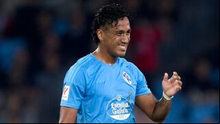 ¡Vuelve a sonreír! Renato Tapia quedó listo para jugar con Celta de Vigo ante Rayo Vallecano