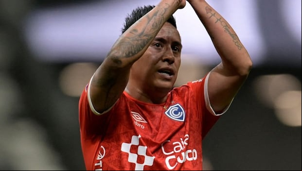 Christian Cueva podrá sumarse a Emelec recién en julio. (Foto: Getty Images)