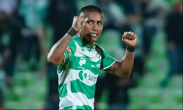 Pedro Aquino fue operado con éxito de la rodilla y ya se encuentra recuperado. (Foto: Santos Laguna)