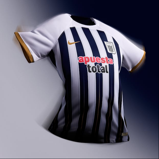 Alianza Lima mantendrá el diseño clásico de su camiseta para el 2024. (Foto: Alianza Lima)