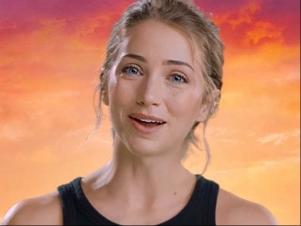 La celebridad en un video promocional de "One Piece" (Foto: Emily Rudd / Twitter)