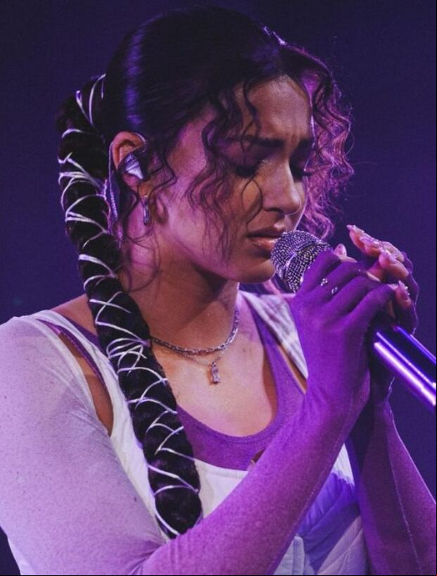 Tori Kelly en uno de sus tantos conciertos (Foto: Tori Kelly / Instagram)