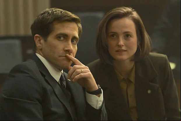 En "Presumed Innocent", Rusty Sabich y Carolyn Polhemus son colegas en la Fiscalía (Foto: Apple Studios)