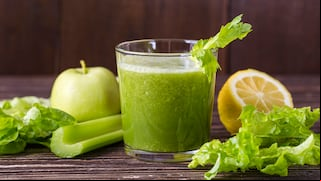 ¿Los jugos verdes ayudan a bajar de peso y a desintoxicar el organismo?