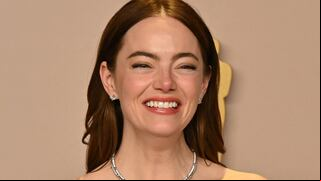 Oscars 2024: la referencia de Emma Stone a Taylor Swift en su discurso por su segundo premio de la Academia