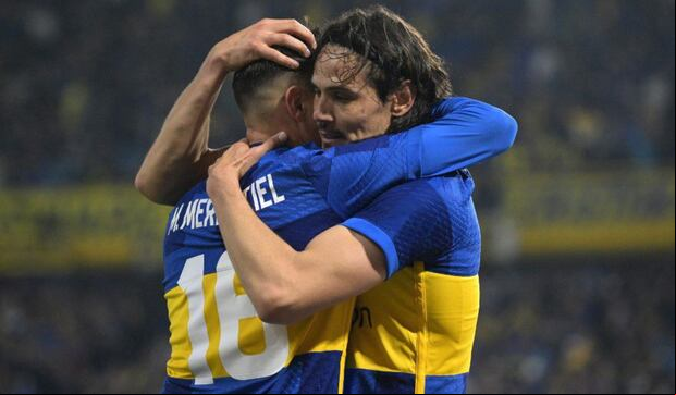 Edinson Cavani y Luis Advíncula volverían para el partido de vuelta frente a Alianza Lima. (Foto: AFP).
